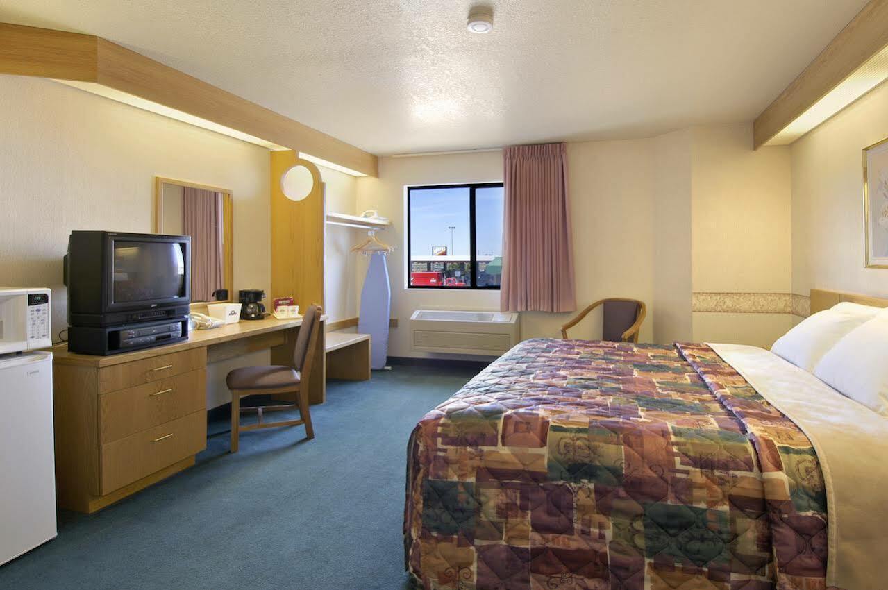 Hotel Sleep & 2*